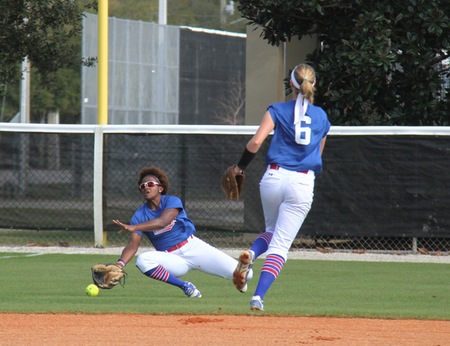 Lady Patriots sweep FSCJ to open up conference play